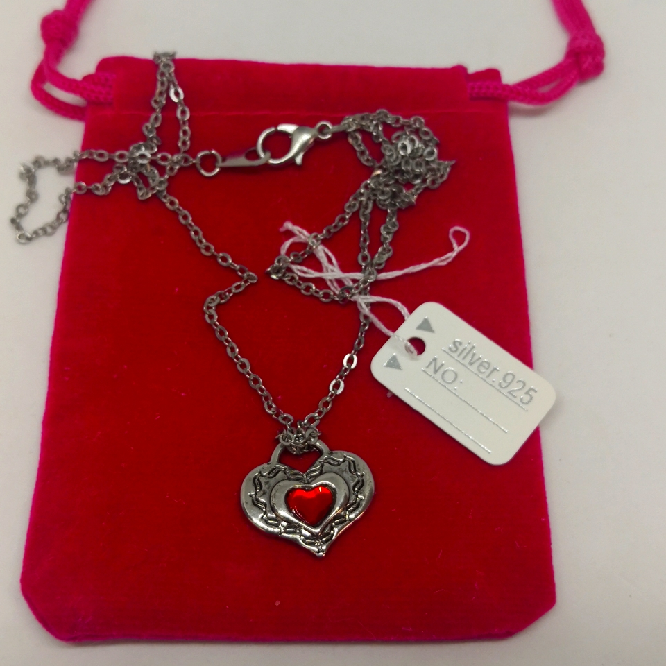 New . Necklace Heart Gift Happy Valentine's Day!